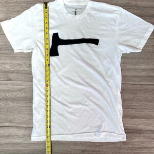 Datum Unisex White Axe Design Pullover Crew Neck Short Sleeve T-Shirt‎ Medium